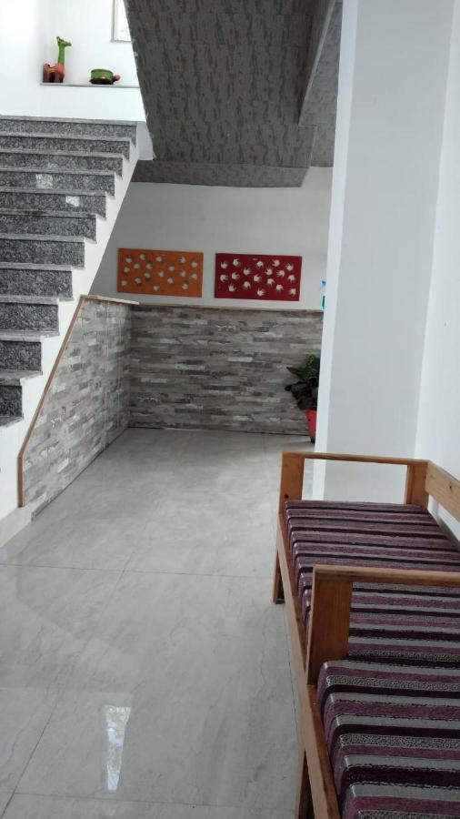Hill Hoppers Hotel Рішикеш Екстер'єр фото