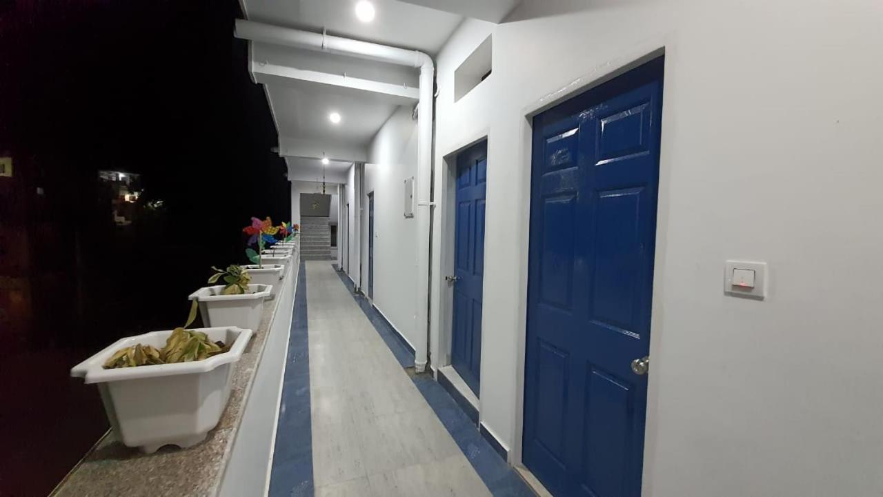 Hill Hoppers Hotel Рішикеш Екстер'єр фото