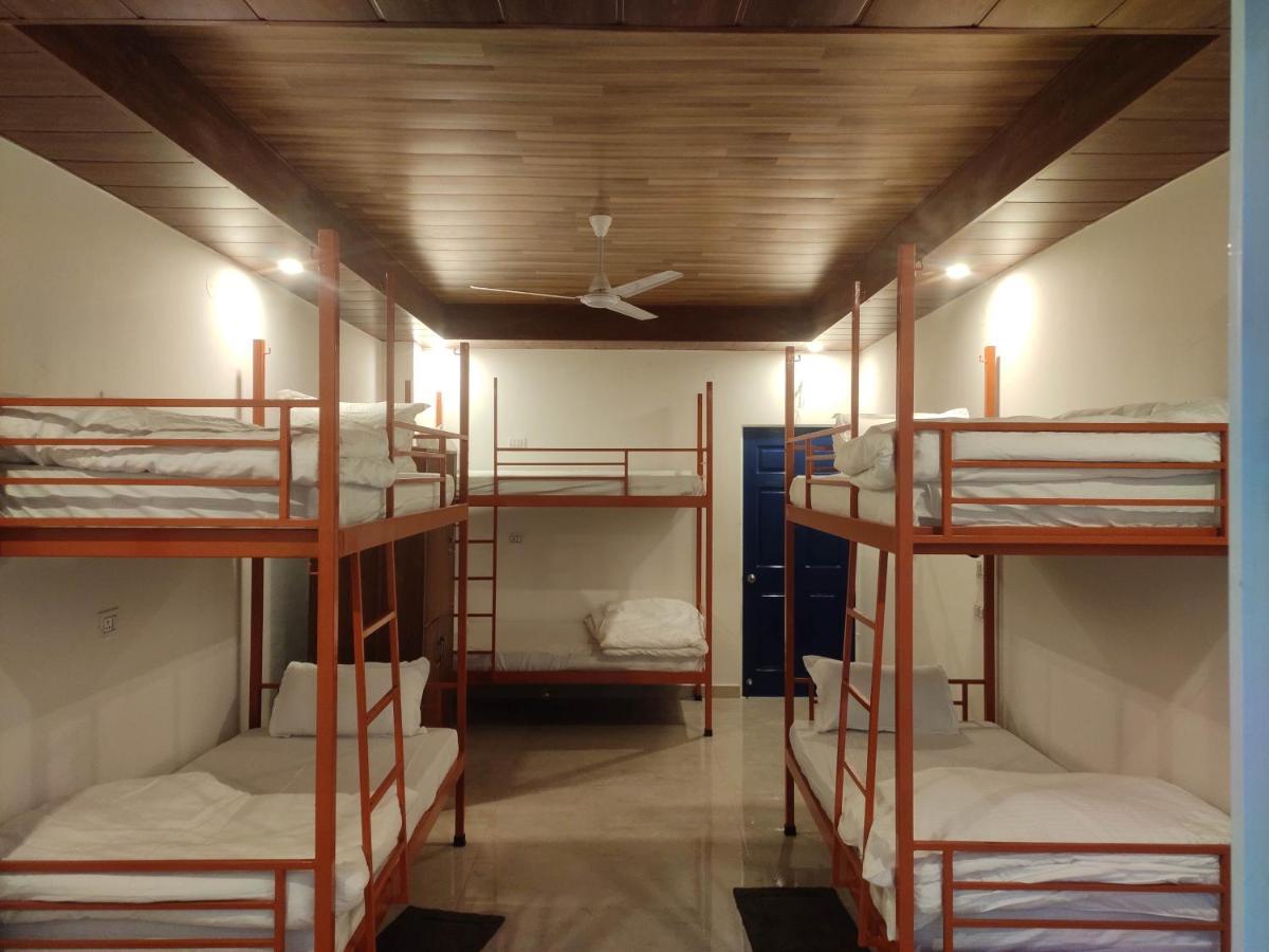 Hill Hoppers Hotel Рішикеш Екстер'єр фото
